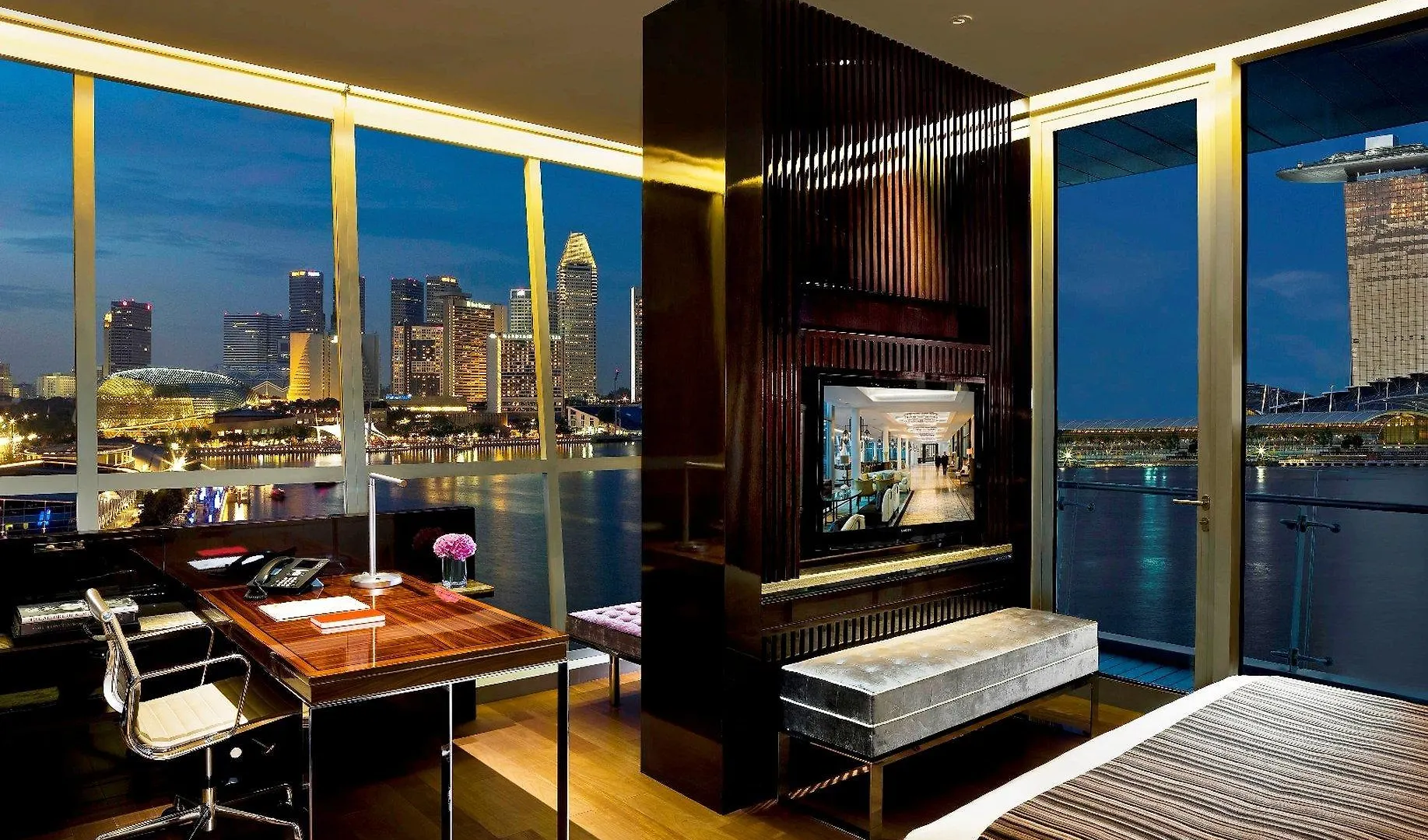 *****  The Fullerton Bay Hotel Singapore Singapore